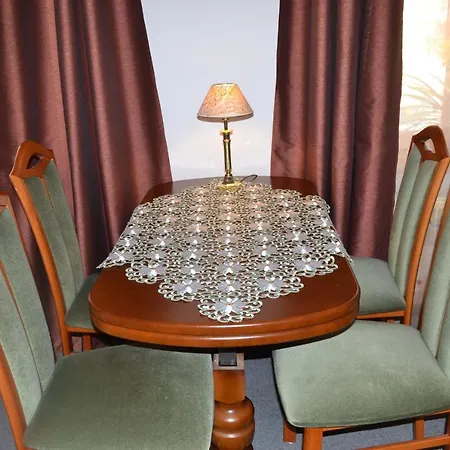 Aa-apartment -7 Fuer Geschaeftsreisende - Zu Hause Maison d'hôtes 4*