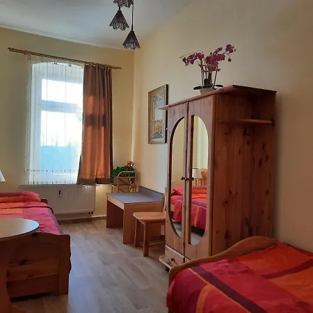 Aa-apartment -7 Fuer Geschaeftsreisende - Zu Hause Maison d'hôtes 4*