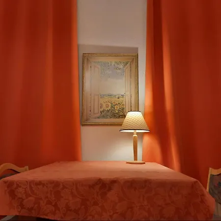 Aa-apartment -7 Fuer Geschaeftsreisende - Zu Hause Maison d'hôtes Chemnitz