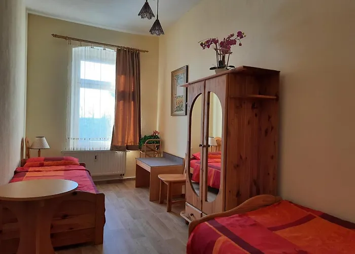 Aa-apartment -7 Fuer Geschaeftsreisende - Zu Hause Pensjonat 4*